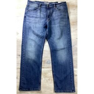 Wrangler Medium Wash Regular Fit Jeans Men's 36x29